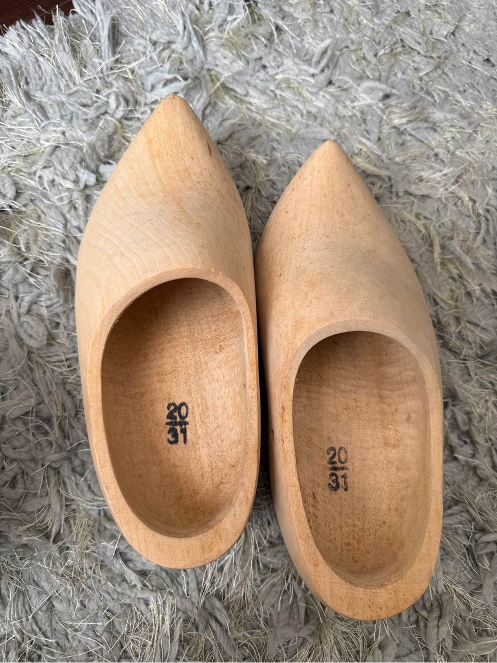 Holland shoes (can be painted)